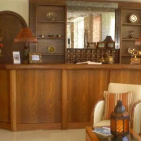 Hotel Damia 3*
