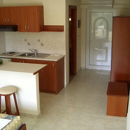 Hotel Damia