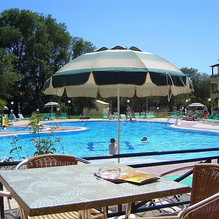 Damia Hotel Sidárion