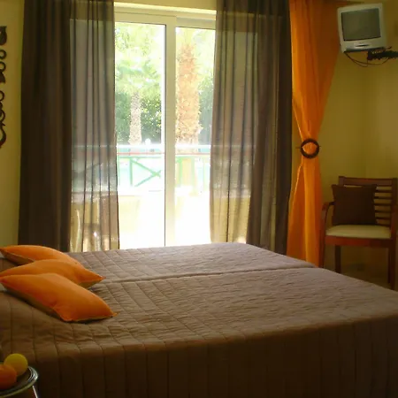 Hotel Damia 3*